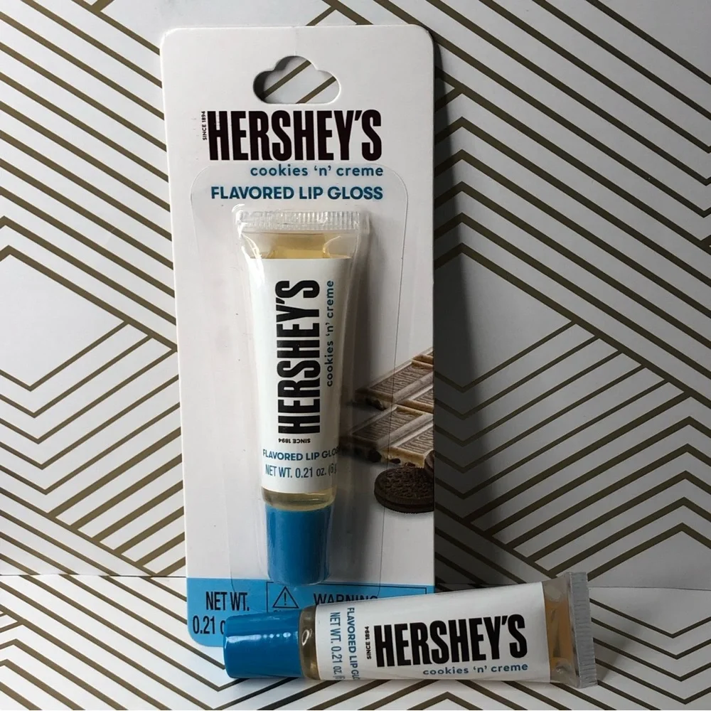 Hershey’s & Reese’s Milk Chocolate Peanut Butter Cup Flavor Lip Gloss Gift Set - Picture 10 of 15